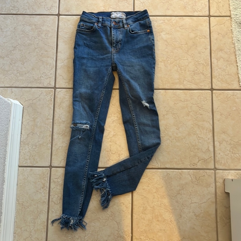 Young girls, free people, distress, jeans